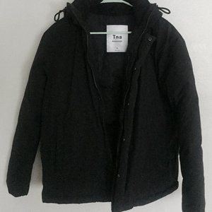 Aritzia TNA Breckenridge Puffer XS